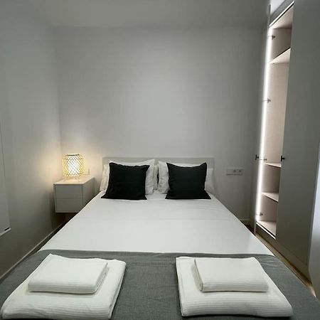 Apartamento Nuevo Centrico Frente Al Mar En Palamos Ngoại thất bức ảnh
