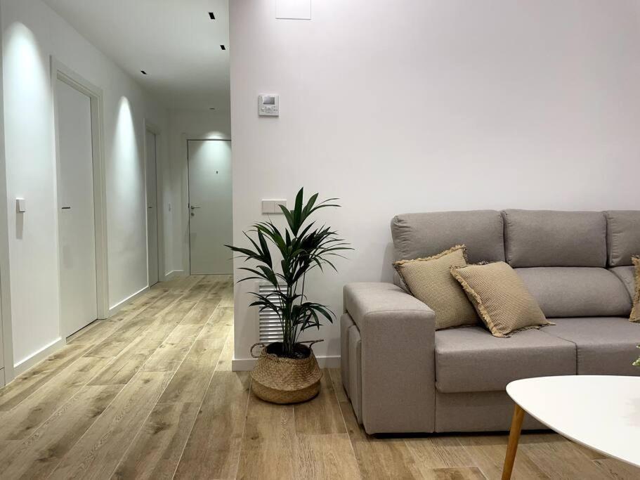 Apartamento Nuevo Centrico Frente Al Mar En Palamos Ngoại thất bức ảnh